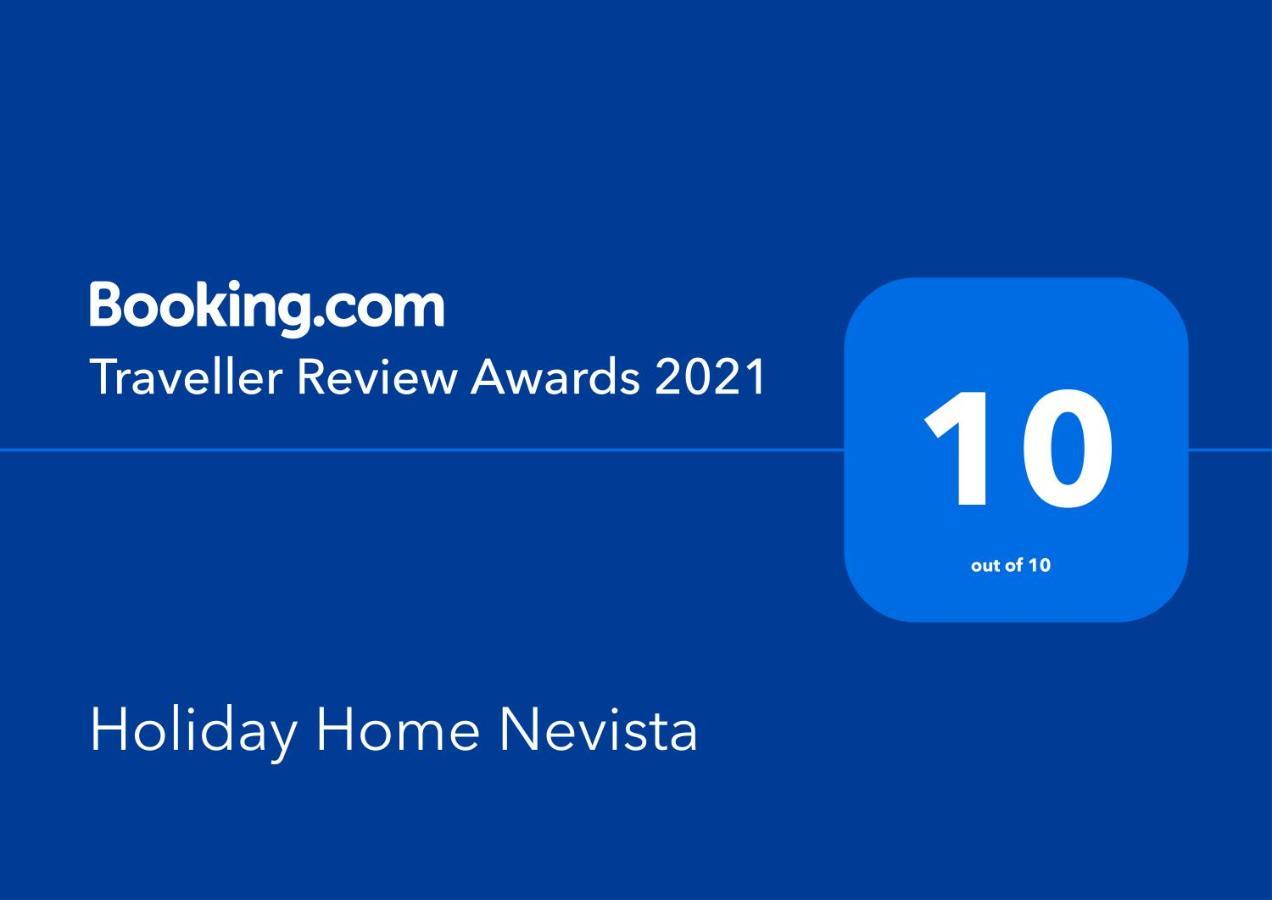 Holiday Home Nevista Sumartin Eksteriør billede